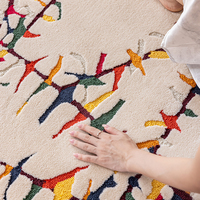 Tapis faits main en acrylique, écologiques, sûrs et durables, de style abstrait moderne et coloré, derniers modèles de designers, pour salon.