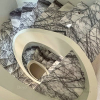 Marches d'escalier en marbre gris personnalisées pour projets résidentiels, marches d'escalier en marbre brun poli