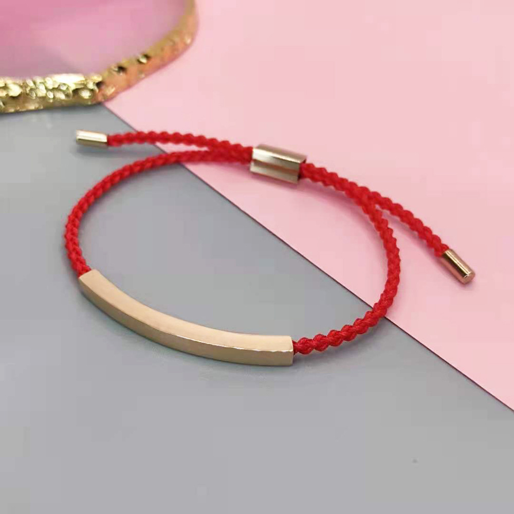 rose gold+red rope
