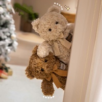 Boneka Beruang Teddy Berbulu Lembut, Boneka Beruang Duduk dengan Dasi Kupu-kupu, Hiasan Tag Beruang untuk Hadiah Ulang Tahun Anak-anak di Hari Valentine