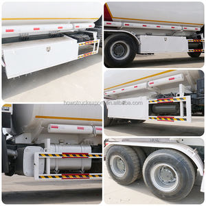Venta de fábrica Howo usado Referbished 6x4 Wheeler 20000 30000 camión tanque de combustible de litros reabastecimiento de combustible cisterna precio barato - Product Image 6
