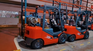 Montacargas Hidráulico Manual de Servicio Pesado de 2 a 2.5 Toneladas, Transmisión de Propano, Horquillas <span class=keywords><strong>Heli</strong></span>, Cámara Anticollisión - Product Image 4