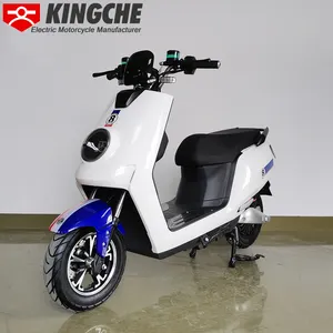 Hindistan 2000w elektrikli şehir scooter ile çift koltuklu aynalar yuvarlak ışık elektrikli motosiklet uzun menzilli CKD elektrikli scooter