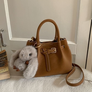 Nouveau sac à main sophistiqué, élégant et raffiné pour l'automne/hiver 2026, chic, rétro et polyvalent, adapté à une utilisation en bandoulière - Product Image 1