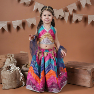 Conjunto Lehenga Choli Estampado para Niñas Titrit, Listo para Usar, con Blusa y Dupatta – Atuendo Étnico Elegante para Fiestas Infantiles - Product Image 1