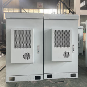 W-TEL armoire électrique professionnelle d'extérieur IP66 IP67 châssis armoire abri télécommunication BTS - Product Image 6