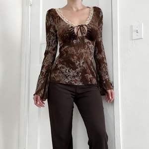 เสื้อท่อนบนสำหรับผู้หญิง ผ้าวิสโคส โพลีเอสเตอร์ แขนบาน แต่งลูกไม้ เสื้อถักเนื้อนุ่ม ความหนาปานกลาง ลายพิมพ์ - Product Image 5