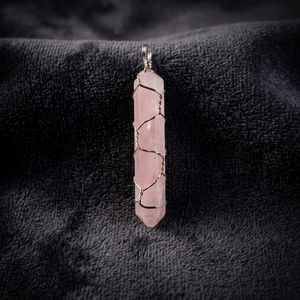 Pendentif hexagonal fait main en améthyste enroulée de fil, tour de cristal argenté, imitation antique, collier - Product Image 4