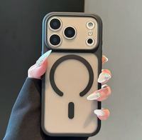 Coque de téléphone magnétique mate douce pour la peau pour iPhone 17 Pro Max, protection antichoc avec compatibilité de charge sans fil