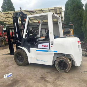 Chariot élévateur diesel d'occasion TCM FD25T3 de 5 tonnes pour la manutention de matériaux en entrepôt, haute efficacité, à vendre - Product Image 1