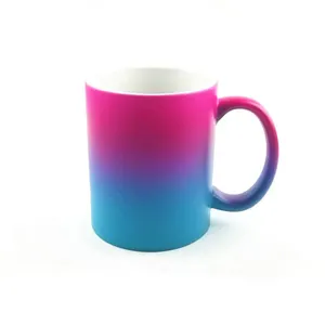 De alta calidad de logotipo personalizado de marca de agua en blanco de recubrimiento de color de cristal de cocina taza de regalo
