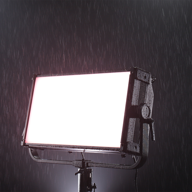 Outdoor 1300W IP65 RGBW Projection LED Video Panel Light with 2700K-10000K CCT CRI95 for Film Production