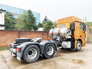 Camión Tractor Diésel Usado Oficial XCMG XGA4250N6WC 6X4 con Remolques de Alto Rendimiento - Product Image 3