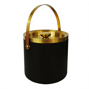 Hielera de Acero Inoxidable de Doble Capa con Aislamiento y Acabado Dorado, Tapa Inclinada Hermética, Estilo Americano - Product Image 1