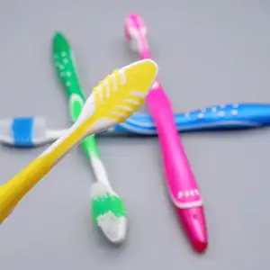 Wholesale Adult Toothbrush Toothbrush Set Tooth Brushes Home Use Oral Care Product