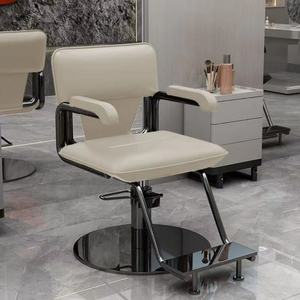 Chaise de Barbier Inclinable Neuve à Prix Avantageux pour Salon de Coiffure et Coiffage - Product Image 5