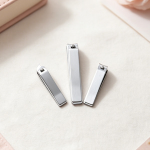 Outils de soin des ongles à domicile, coupe-ongles haut de gamme en acier inoxydable, coupe-ongles combinés à lame inclinée et plate, paquet individuel. - Product Image 3