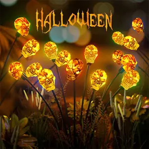 Bola mata hijau panas hiasan lampu rumput kunyah bergoyang dekorasi Halloween luar ruangan lampu surya mata menakutkan