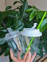 Gobelet en plastique jetable transparent en PET avec couvercles, logo imprimé personnalisé, pour boissons froides, emballage à emporter