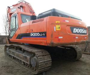 Utilisé Dossan Daewoo DH300LC-7 Pelle Sur Chenilles DH300LC-7/225LC-9/225LC-7 dans Offre Spéciale - Product Image 1