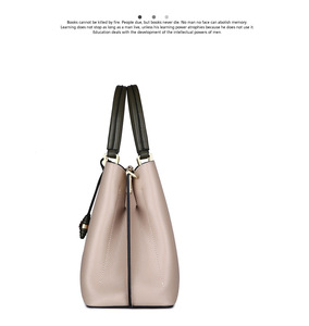 กระเป๋าถือหนัง PU นุ่มขนาดใหญ่สำหรับผู้หญิง แฟชั่นใหม่ คุณภาพสูง กระเป๋าธุรกิจเรียบง่าย กระเป๋าสะพายไหล่ผู้หญิง - Product Image 4