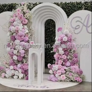 Luxuriöser Goldener Hornbogen mit Rosa Hortensien, Seidenrosen, Schleierkraut und Üppigem Grün für Hochzeitszeremonie, Altar, Bühne, Party und Eventdekoration - Product Image 2