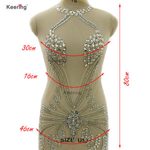 فستان حفلة موسيقية مشرقة مصنوع يدويًا قوس قزح من الفضة وحجر الراين واللؤلؤ يزين الجسم صد الماس - Product Image 2