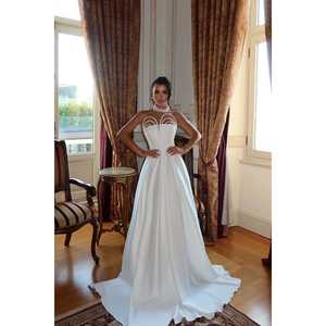 Robe de soirée blanche sans bretelles, coupe empire, col rond, ornée de sequins et drapée, style soirée formelle, du XS au XL - Product Image 4