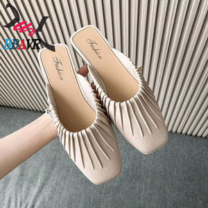 Sandalias Ligeras para Mujer con Suela Antideslizante, Pantuflas Casuales de Verano - Product Image 1
