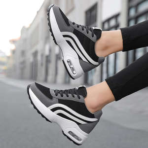 Zapatillas casuales de mujer de talla pequeña con malla grande, aumento de altura, amortiguación de aire y suela gruesa para caminar cómodamente - Product Image 5