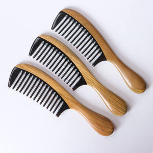 Set di Pettini in Legno all'Ingrosso, Pettine in Legno di Sandalo Verde Naturale Antistatico con Logo Personalizzato - Product Image 1