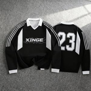 เสื้อโปโลผู้ชายสไตล์อเมริกันใหม่ปี 2026 แฟชั่นทันสมัย ลายทางแบบปะติดปะต่อ แขนยาว ผ้าถักลำลอง - Product Image 1