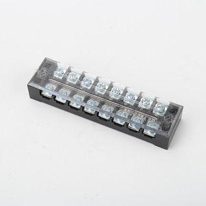 Bloc de bornes Guan Yang 25A 8P 300V à visser en matériau PBT - Product Image 1