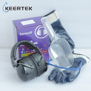 Nouvelle machine de sablage à glace sèche électrique haute performance avec réglages de glace fine ajustables pour le <span class=keywords><strong>nettoyage</strong></span> des moules et l'entretien des intérieurs de voiture - Product Image 4
