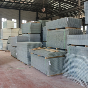 Panneaux soudés galvanisés de grillage de diverses tailles pour le bétail concret clôturant la coupe de recourbement faite sur commande pour des clôtures de cage - Product Image 6