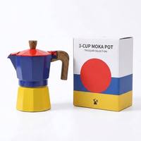 Cafetière Moka Tricolore Premium 3 Tasses en Gros - Mini Machine à Expresso Qualité Alimentaire avec Poignée en Bois - Fabricant de Cafetières Couleurs Personnalisées