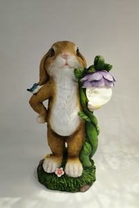 Conejito Marrón con Linterna Solar en Forma de Flor y Figura de Pájaro - Product Image 4