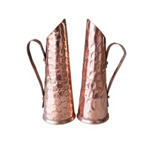 Pichet à eau classique en cuivre martelé 1,7 L (6-6,9 po) – Écologique et fait main pour mariages, fêtes et service à domicile - Product Image 2