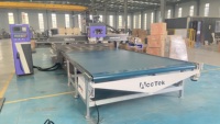 Routeur CNC 3 axes 1325 2130 pour le travail du bois avec broche ATC et composants de base à engrenages pour la fabrication de meubles et d'armoires