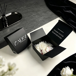 Caja de correo negra personalizada con logo impreso, caja de envío corrugada, caja de cartón plegable, caja de regalo para empaque de productos cosméticos y de belleza - Product Image 2