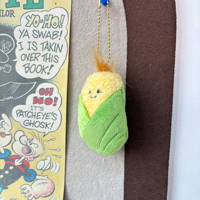Vente en gros de légumes, maïs, pendentifs en paille, jouets en peluche, porte-clés, sacs, décorations suspendues