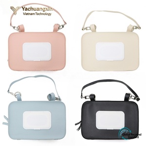 Bolsa de almacenamiento de toallitas húmedas de cuero sintético con tapa abatible, estuche de viaje portátil para limpieza e higiene personal, uso en todas las estaciones - Product Image 5