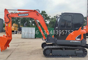 Miniexcavadora usada Corea 6ton Doosan Excavadora de orugas de alta calidad para la venta - Product Image 3