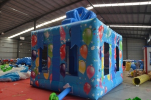 Le nouveau <span class=keywords><strong>château</strong></span> gonflable miniature en PVC sur le thème des ballons est un choix léger et pratique pour <span class=keywords><strong>les</strong></span> locations de fêtes. - Product Image 3