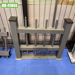 Thiết Kế Mới Không Có Hàn An Ninh Thép Hình Ống Hàng Rào Cho Ngành Công Nghiệp Thương Mại Trường Học Nhà Máy Đường Sắt - Product Image 4