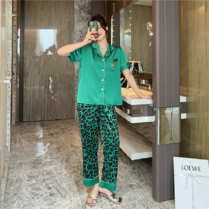 Phụ Nữ Của Áo Ngủ 2 Mảnh Bộ Đồ Ngủ Băng Lụa Ngắn Tay Áo Quần Tiger In Cô Gái Nhà Mặc Đồ Ngủ - Product Image 2