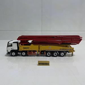 Modelo de Camión Bomba de 62 Metros de SANY Heavy Industry a Escala 1:50, Modelo de Camión Volvo de Aleación, Maquinaria de Ingeniería - Product Image 6