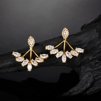 Boucles d'oreilles clous fantaisie en argent 925, motif branche florale, moissanite marquise, fabrication artisanale, sans danger pour la peau, pour usage quotidien