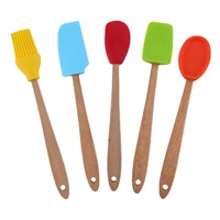 Mini ensemble de poignées en bambou pour enfants en silicone coloré, grattoir, brosse à huile, petite pelle, outils de cuisson de cuisine