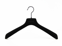 Benutzer definierte schwarze Samt Kleiderbügel Classic Flocked Kleiderbügel Breite Schulter für Anzug Kleiderbügel für Store